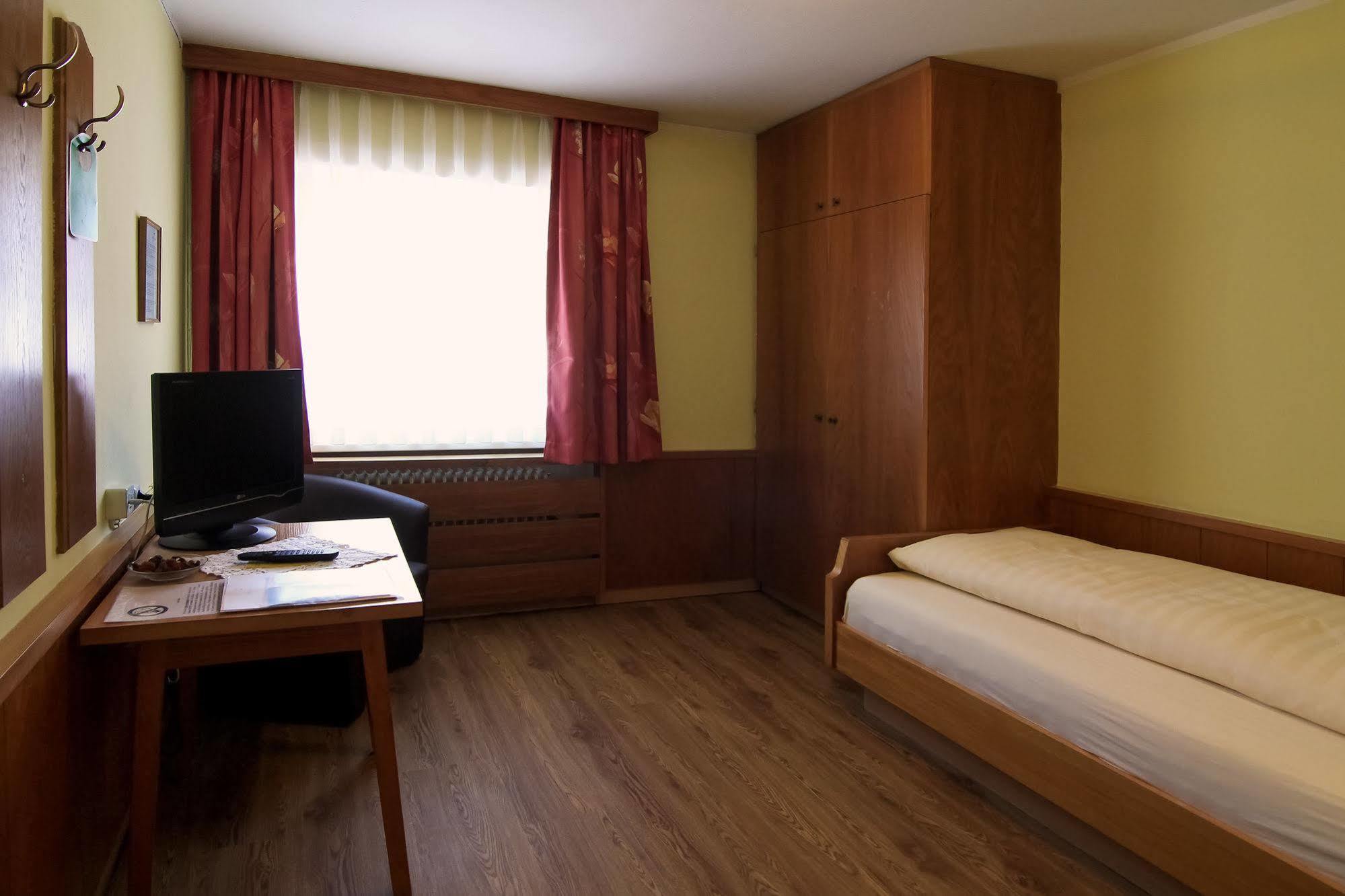 Hotel Cristallago Зеефельд в Тироле Экстерьер фото