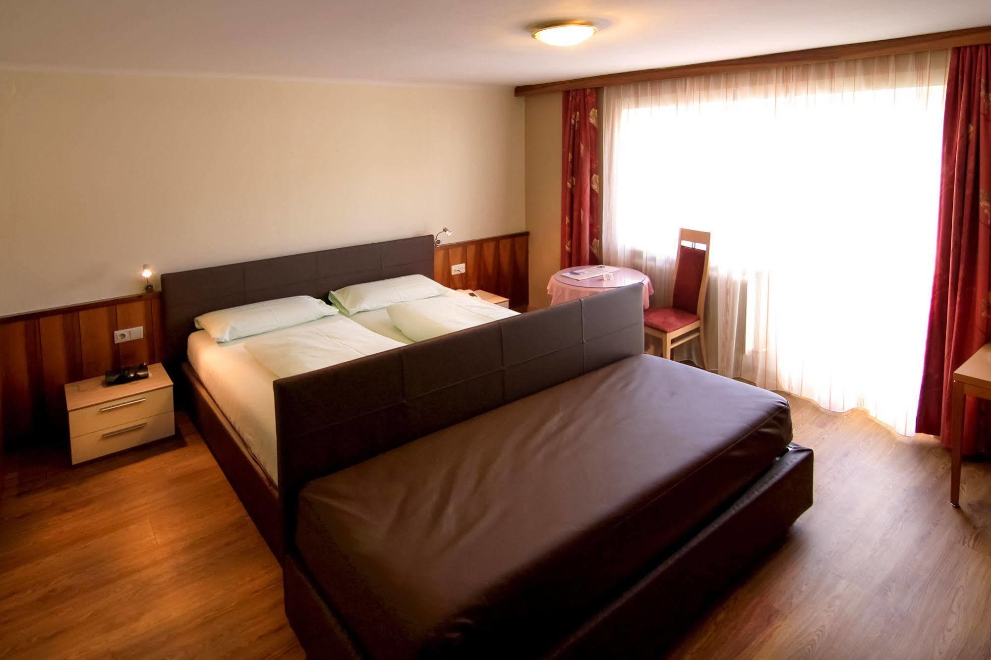 Hotel Cristallago Зеефельд в Тироле Экстерьер фото